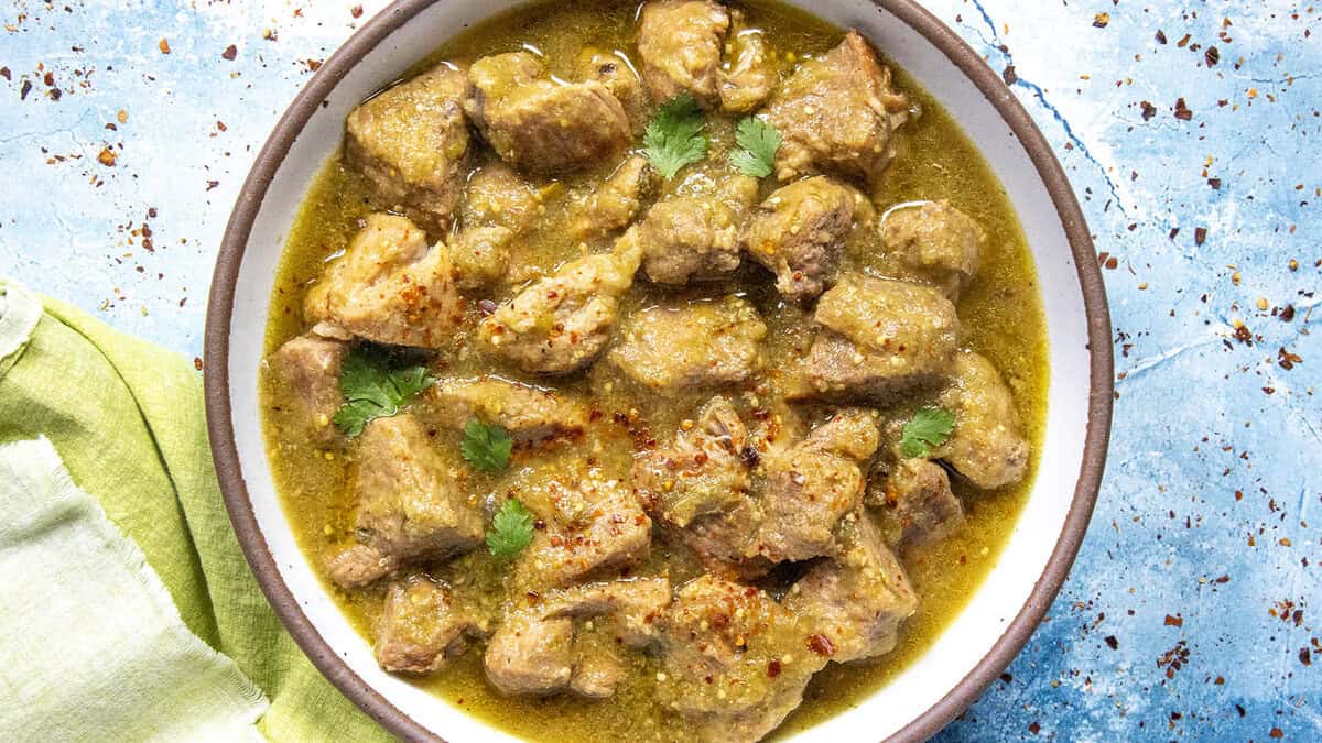 Secrets to Perfect Chili Verde: Pork, Tomatillo & Chilies